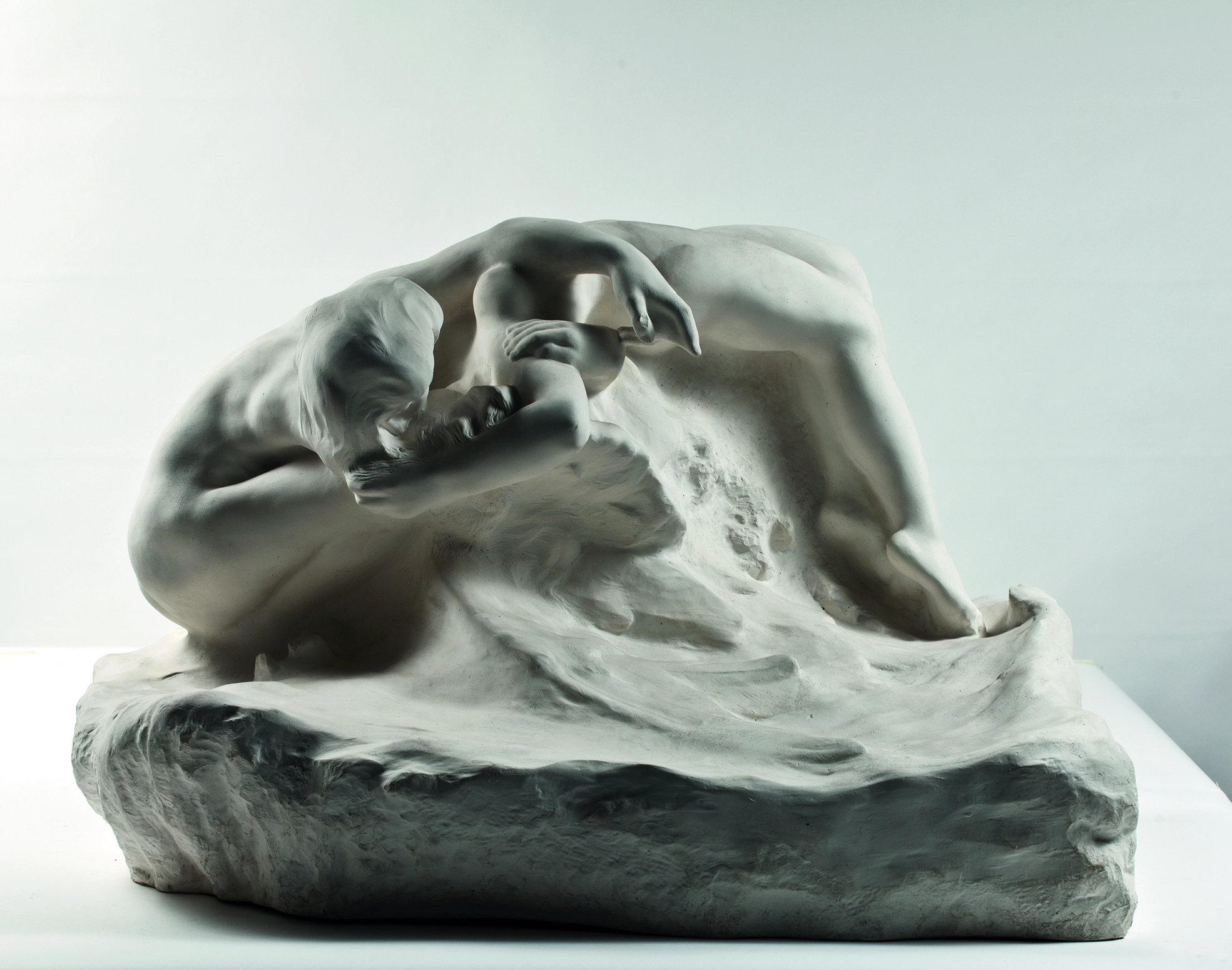 Auguste Rodin, Chute d’un ange ou Les Illusions reçues par la terre, 1895, plâtre.